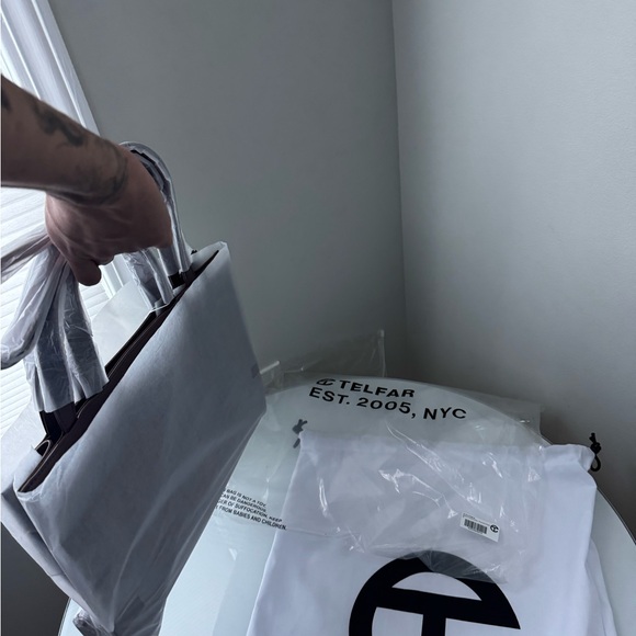 Telfar Chocolate Patent Tote | Medium | Vegan Leather - Picture 11 of 12